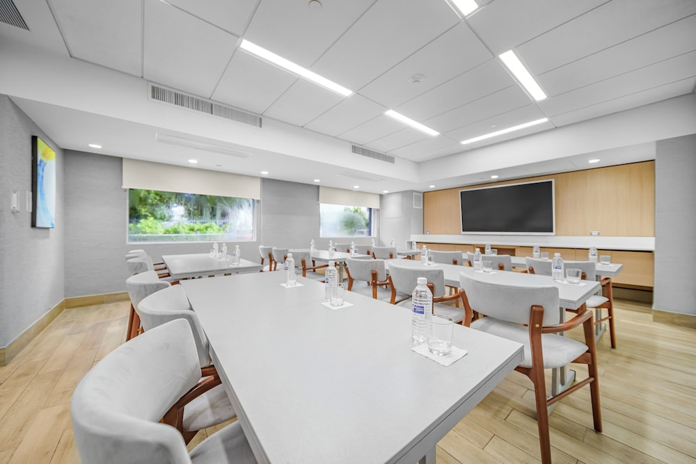 holiday inn express san juan condado by ihg