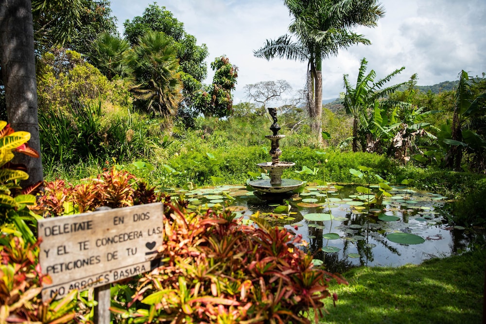 hotel portales del tayrona