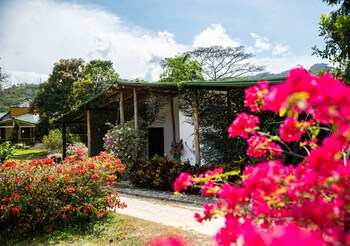 hotel portales del tayrona