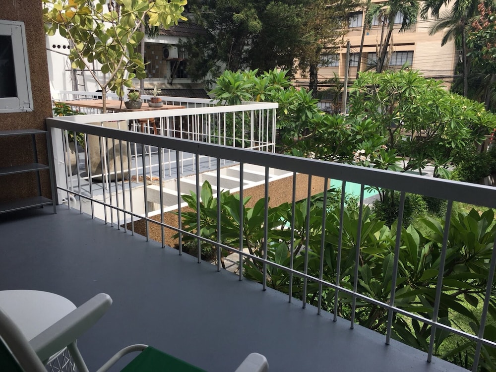 a day villa chiangmai