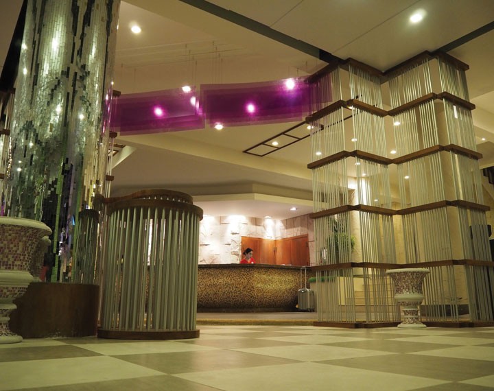 Patong Beach Hotel,Patong>>Kathu,4 star