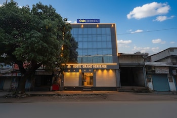 fabhotel grand heritage