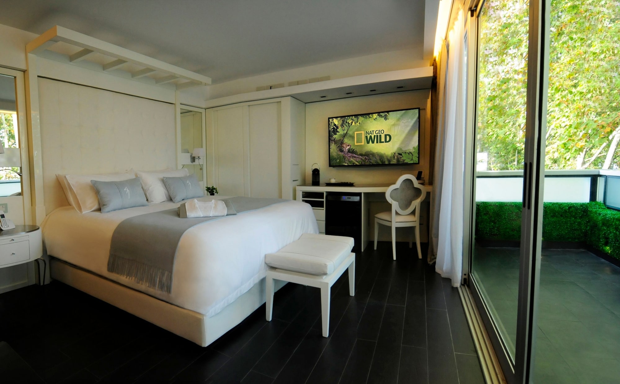 1828 smart hotel
