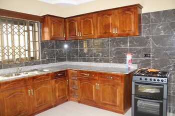 Evergreen Apartments,Adenta>>Accra,0 star