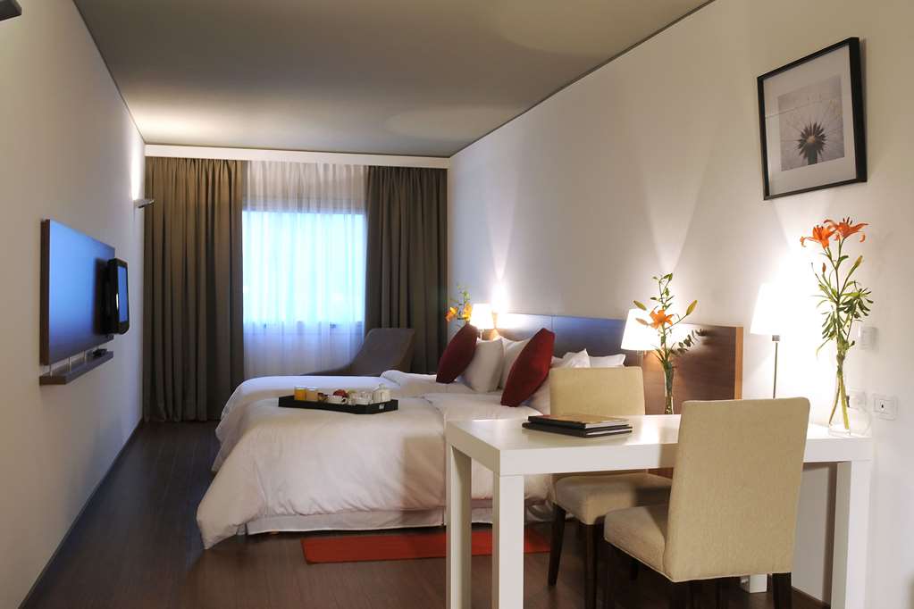 dazzler by wyndham buenos aires maipu