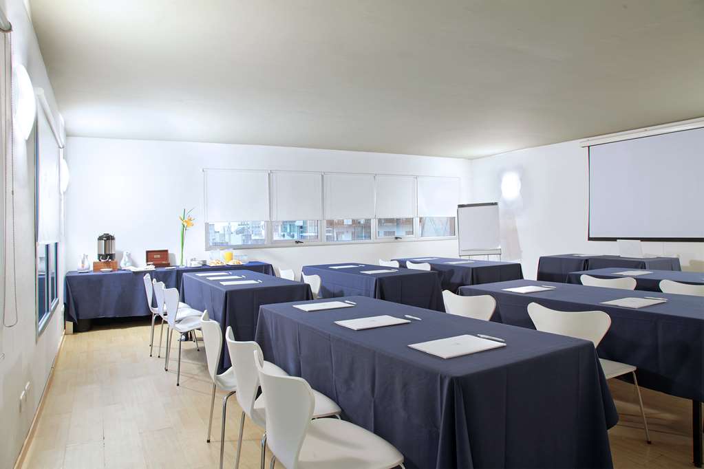 dazzler by wyndham buenos aires maipu