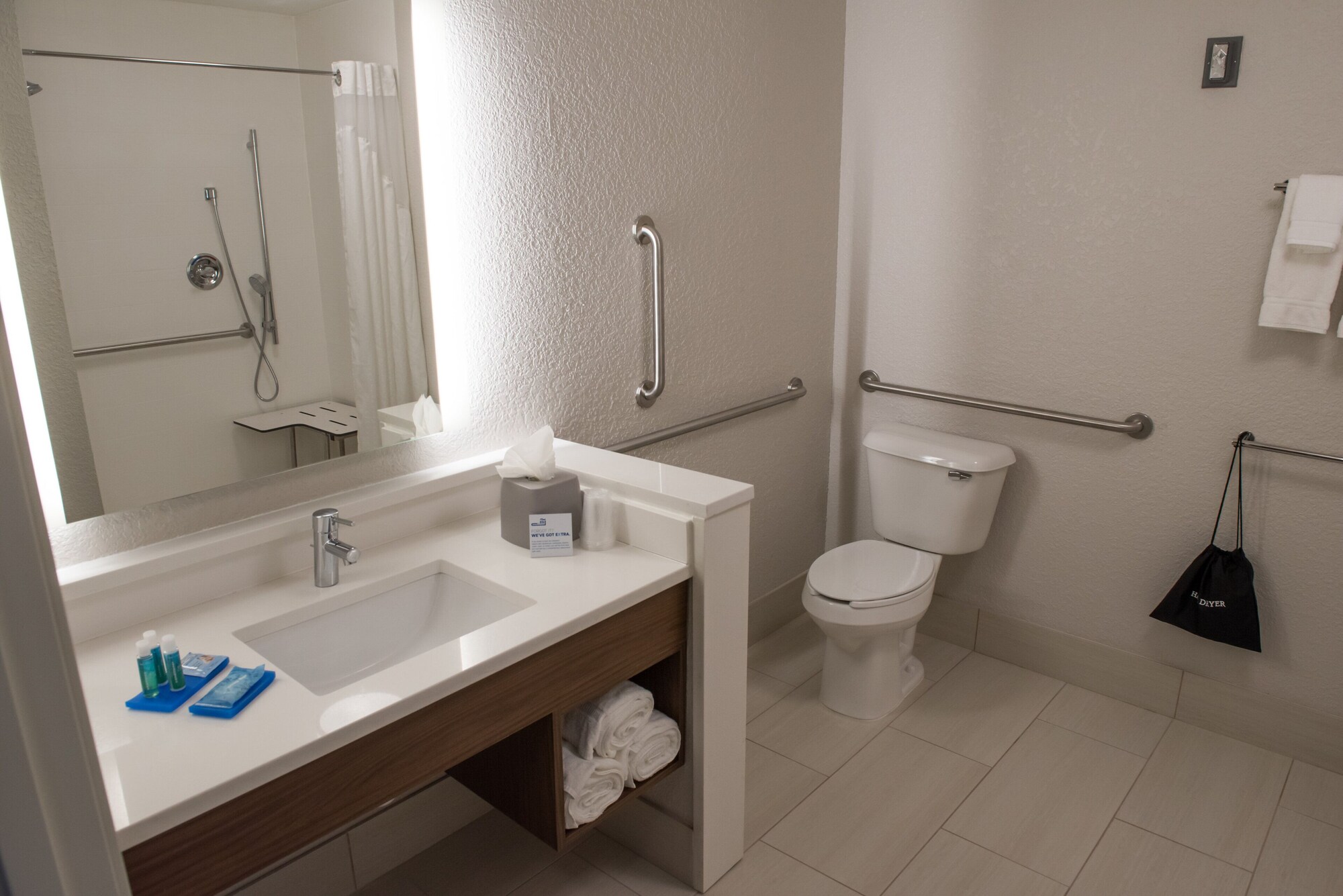 holiday inn express hotel and suites east lansing by ihg