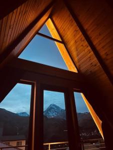 Paradise Kazbegi,,3 star