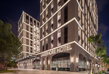 lakeshore hotel tainan