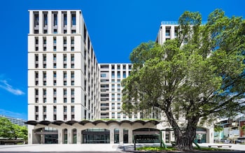 lakeshore hotel tainan