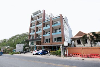 blooming hill boutique suites