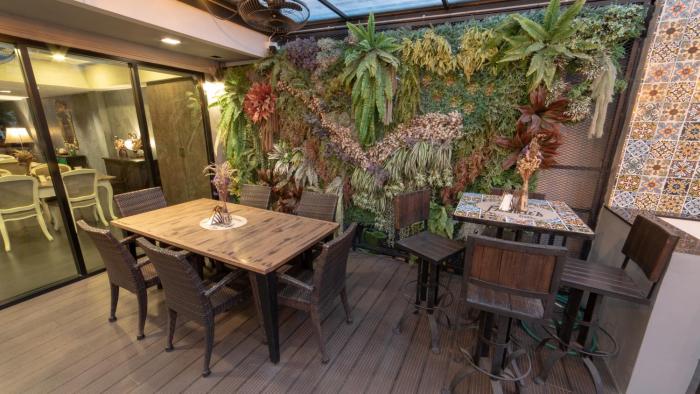 frankies inn