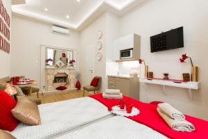 budapest holiday colours