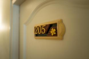 sirin hotel and resident