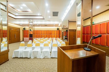 sirin hotel and resident