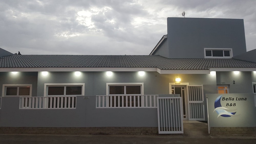 bella luna bandb