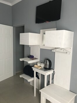 bella luna bandb