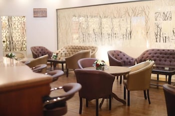 the signature hotel