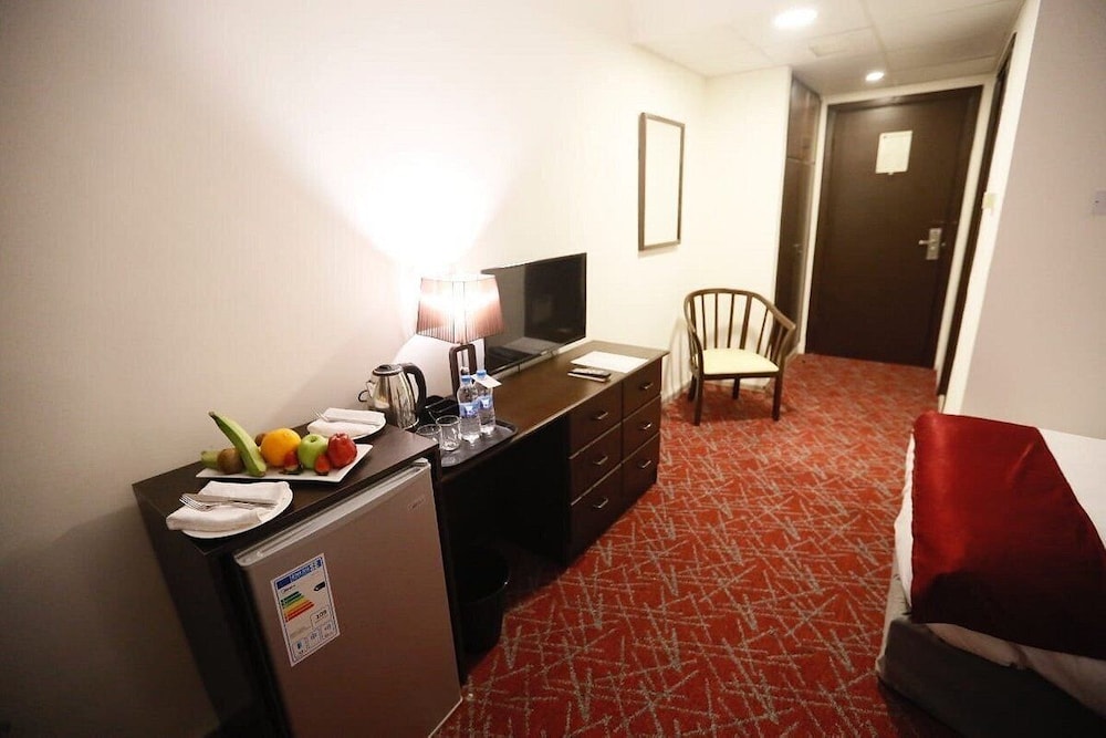 the signature hotel