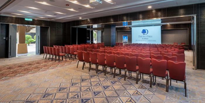 doubletree by hilton putrajaya lakeside