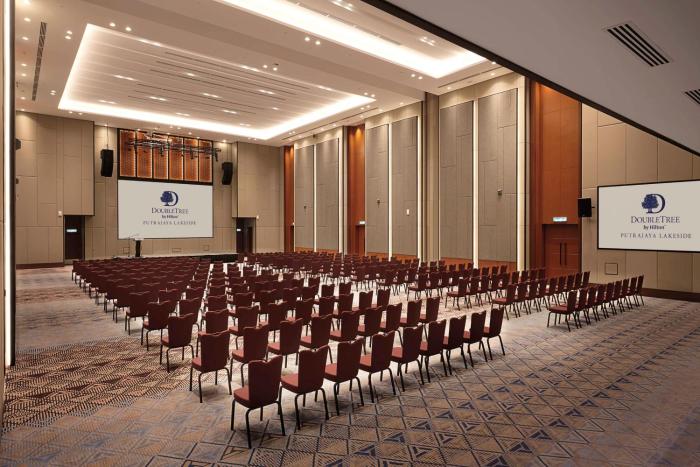 doubletree by hilton putrajaya lakeside