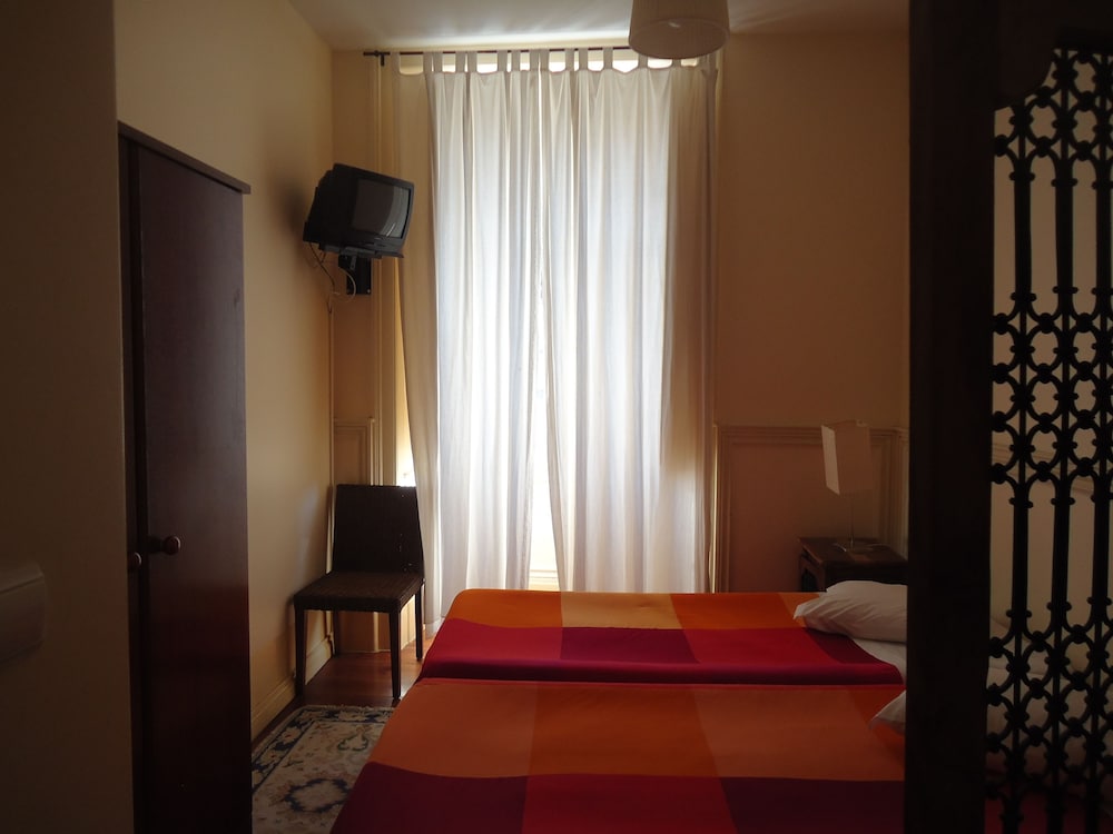 pouso dos anjos adults only