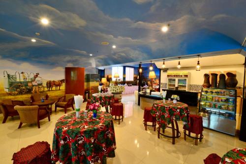 thongsomboon club hotel