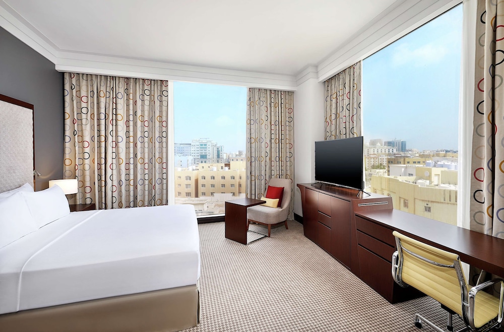 doubletree by hilton doha al sadd