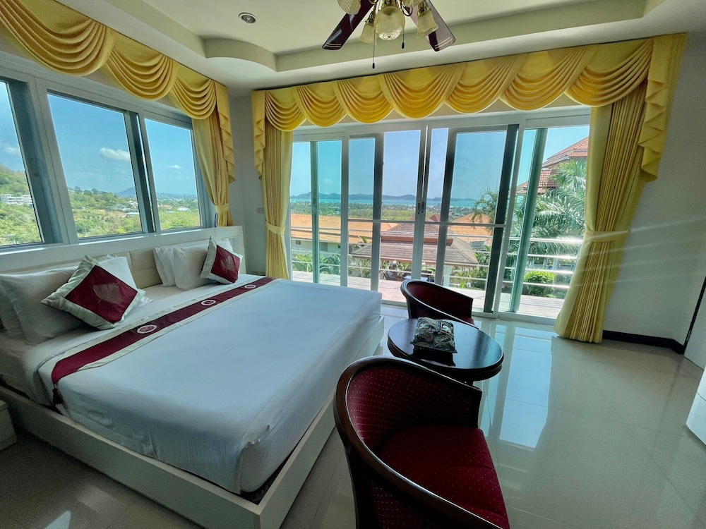 baan waru seaview