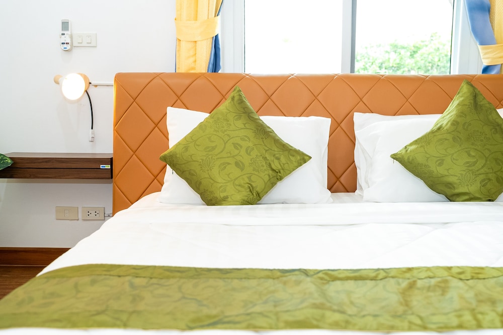 baan waru seaview
