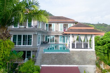 baan waru seaview