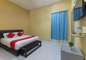 alpha motel