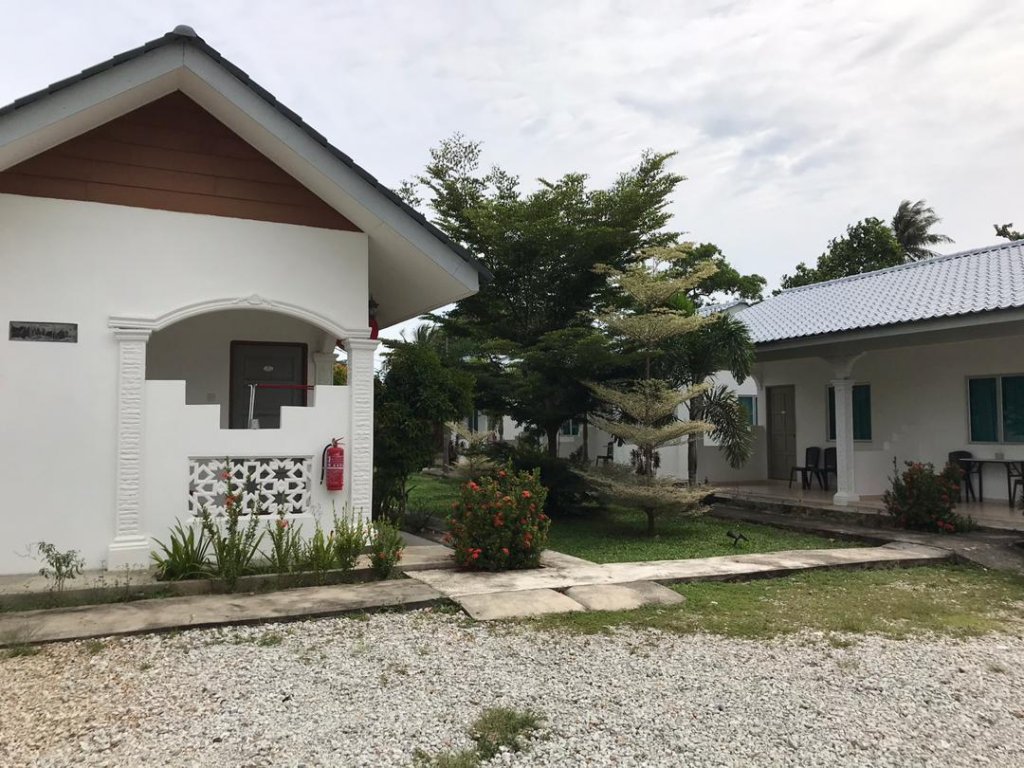 alpha motel