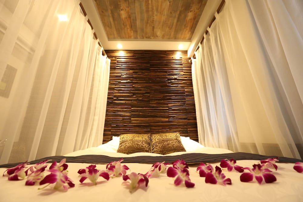 hotel petit bali higashishinjuku adults only