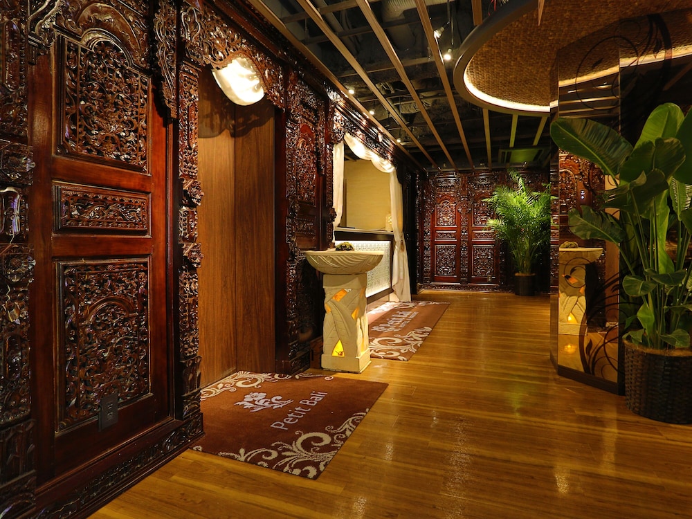 hotel petit bali higashishinjuku adults only