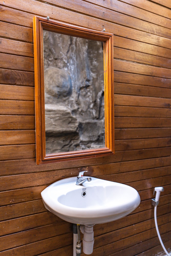 tiing bali guesthouse