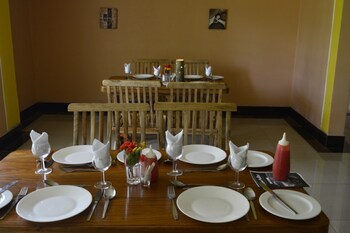 Snow Peak Hotel,In Chogoria,3 star