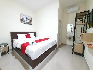 reddoorz near kawasan bandara ahmad yani semarang 2