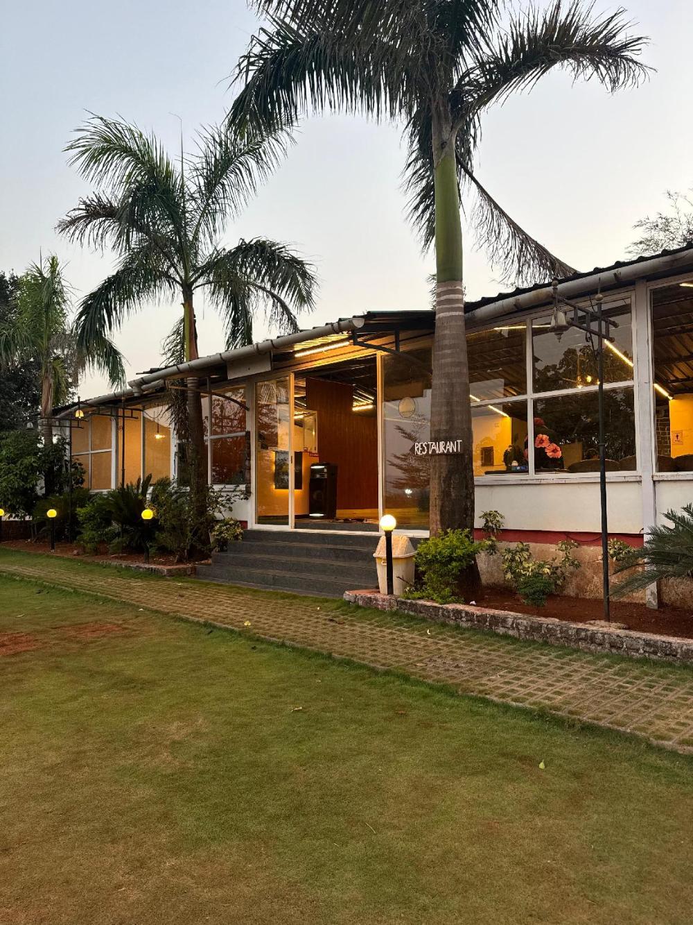canvas resort