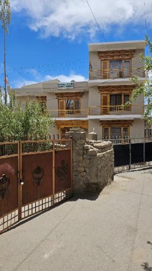 green view guest house