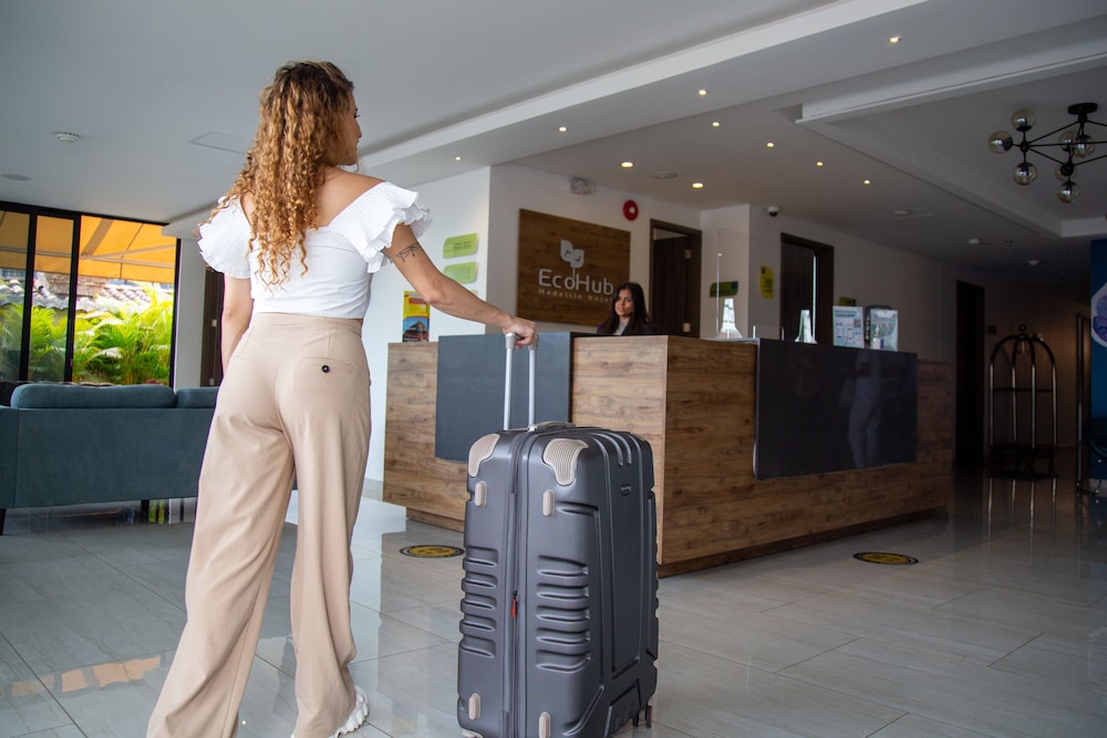 ecohub hotel medellin