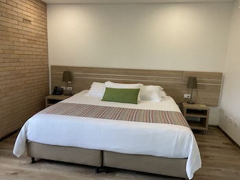 ecohub hotel medellin