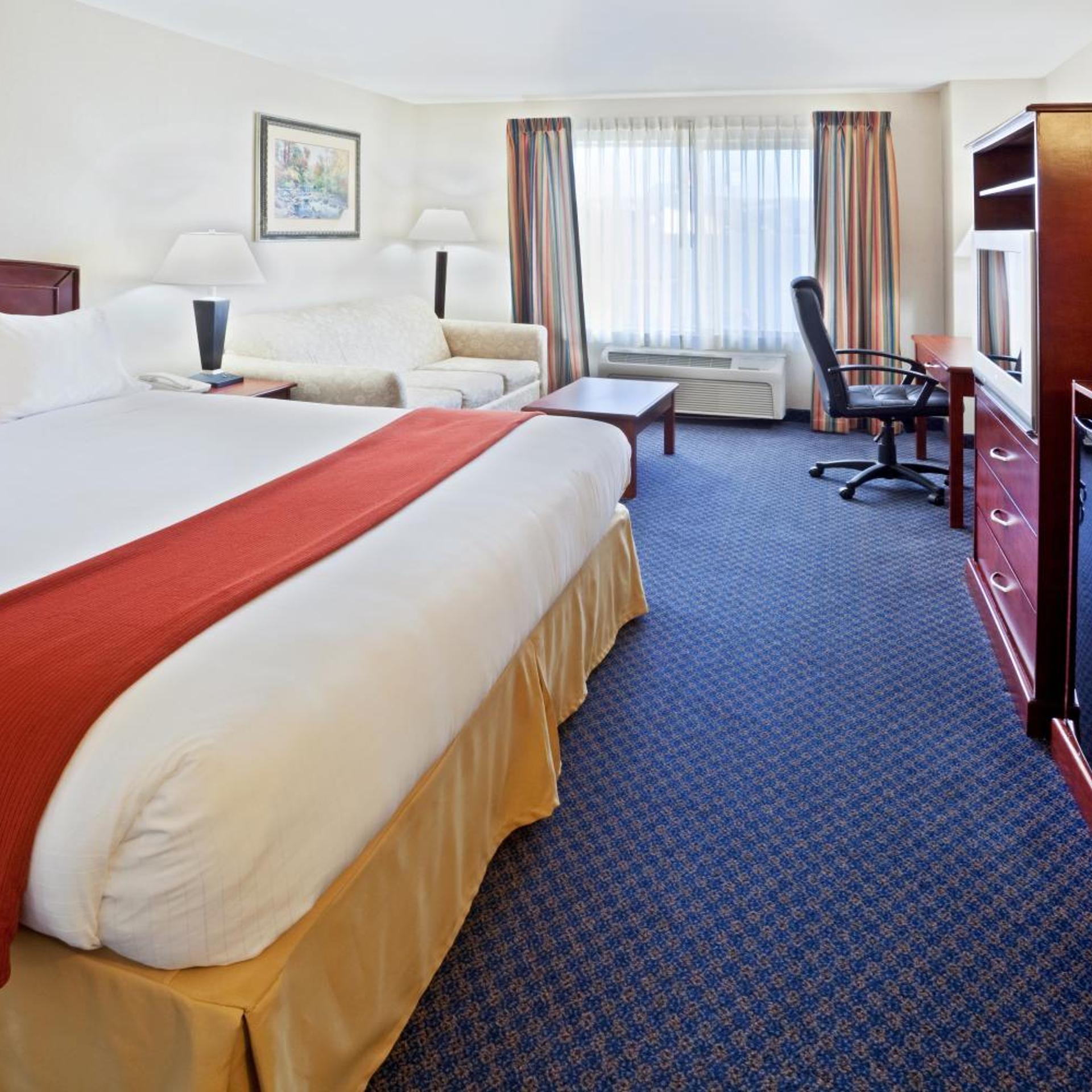 holiday inn express ellensburg by ihg