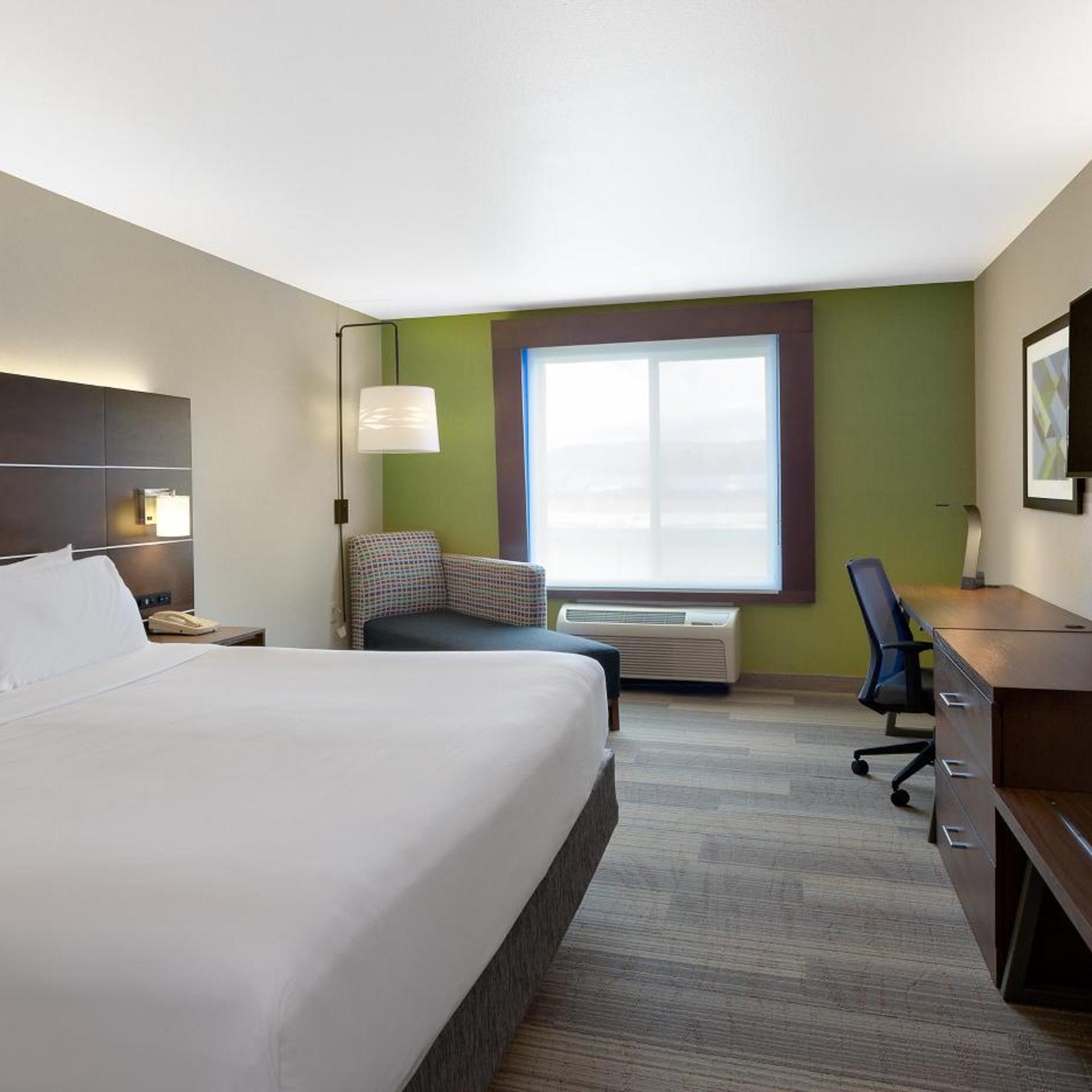 holiday inn express ellensburg by ihg