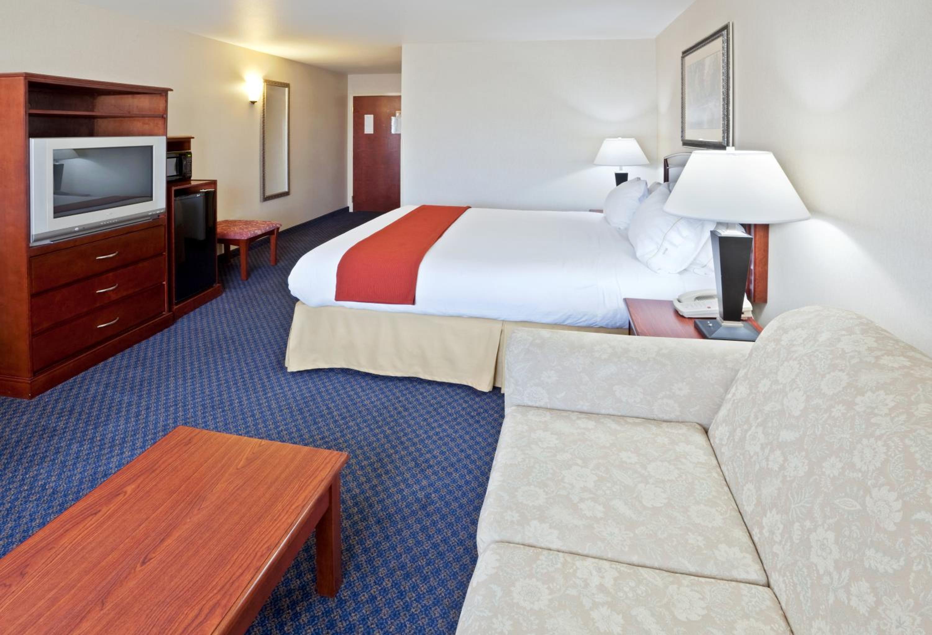 holiday inn express ellensburg by ihg
