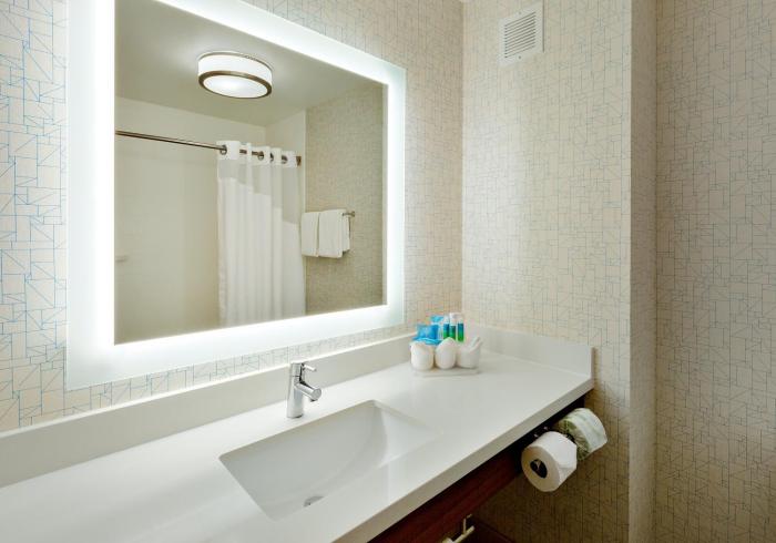 holiday inn express ellensburg by ihg