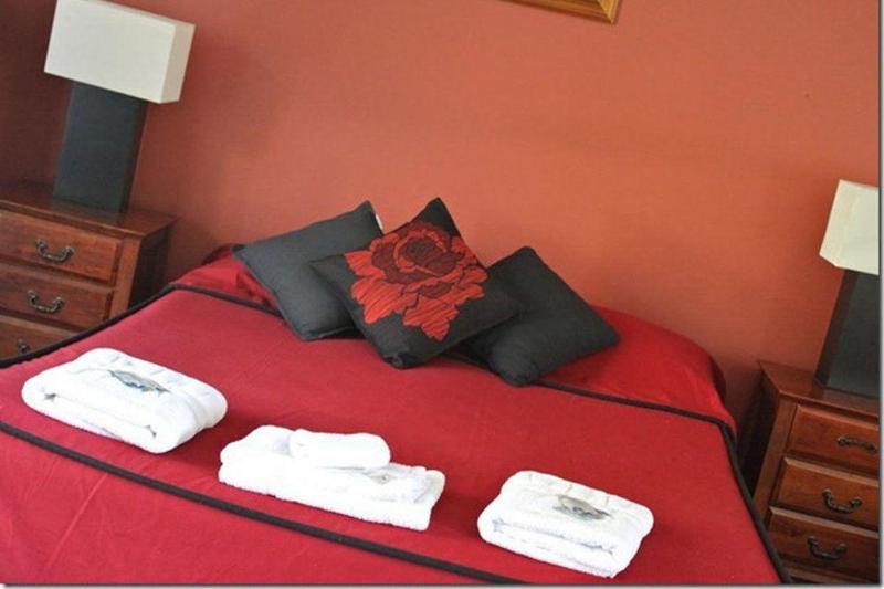 Verandah House Country Estate,Canungra>>Brisbane,4 star