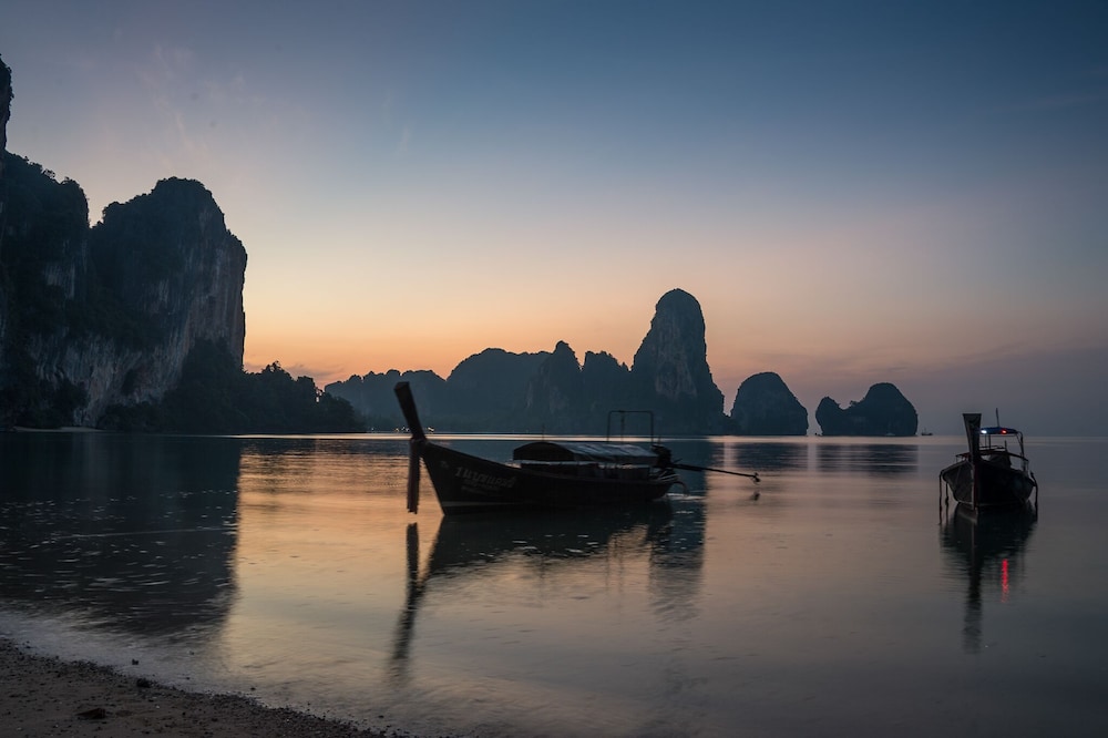 tinidee hideaway tonsai beach krabi