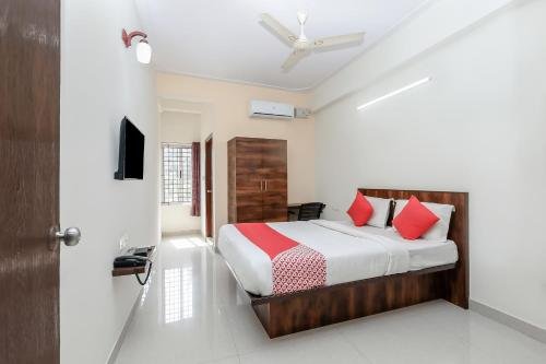oyo 12347 mv residency