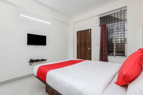 oyo 12347 mv residency